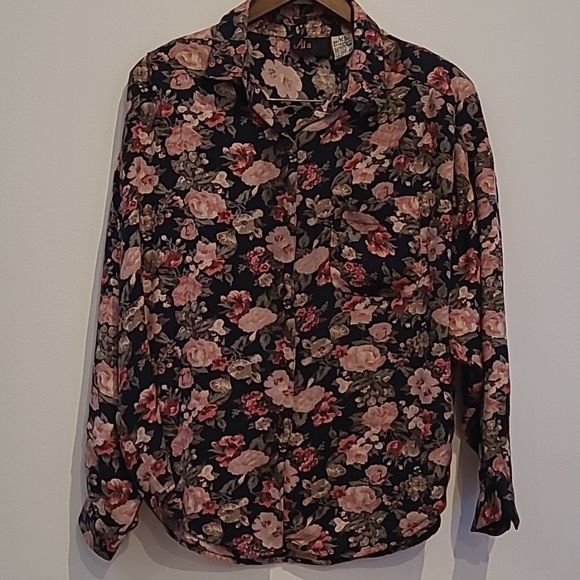 VINTAGE Romantic floral Blouse - Picture 6 of 8